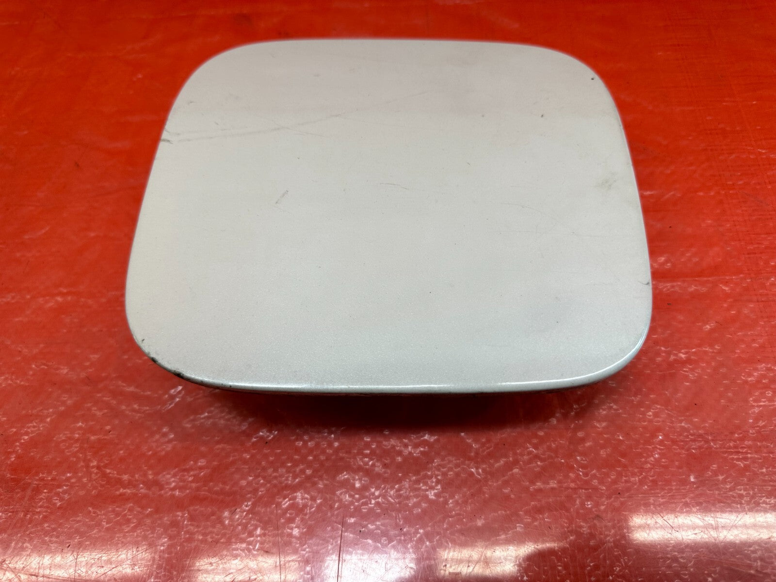 02 06 ACURA RSX BASE & TYPE S   GAS FUEL LID COVER   BLACK   OEM FACTORY #1834
