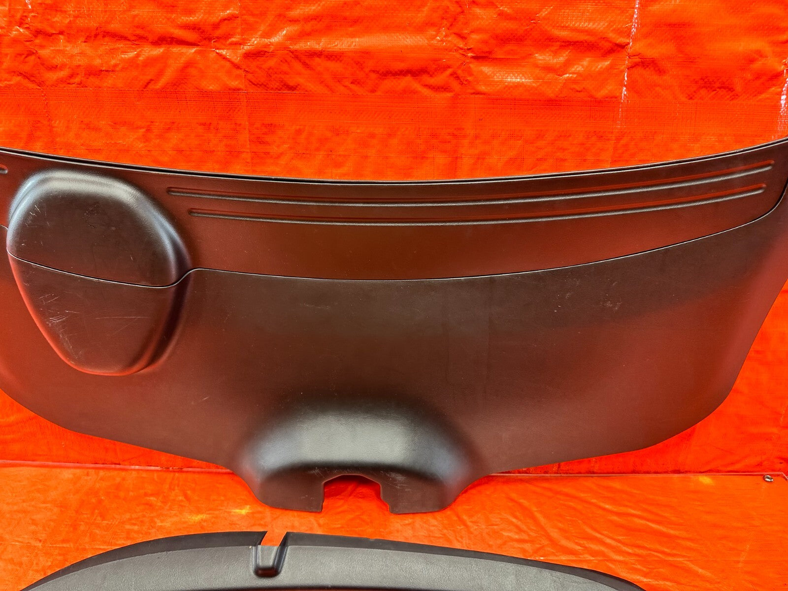 94 01 ACURA INTEGRA   2D   REAR TAIL GATE TAILGATE LINING TRIM PLASTIC OEM #DC26