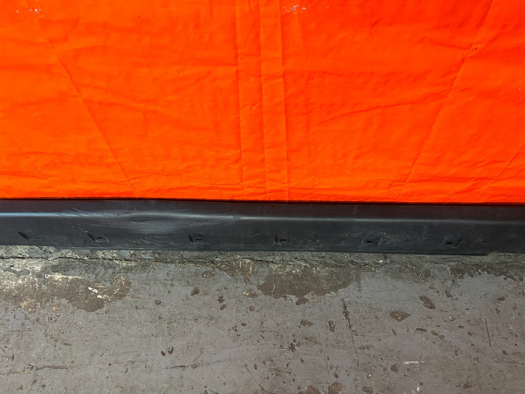 94 01 ACURA INTEGRA   2 DOOR   SIDE SKIRT ROCKER MODLING RIGHT SIDE OEM #1483