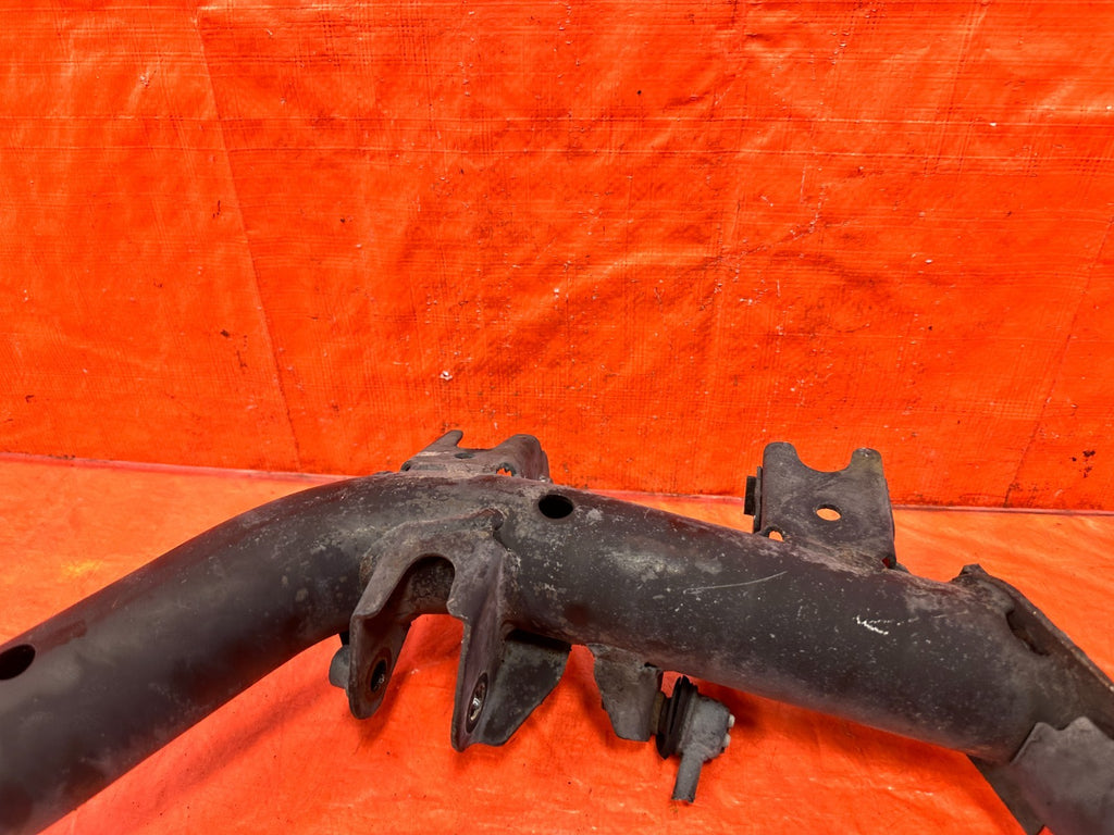 02 05 HONDA CIVIC SI EP3 HATCH   DRIVER LEFT REAR LOWER TRAILING CONTROL ARM 3087