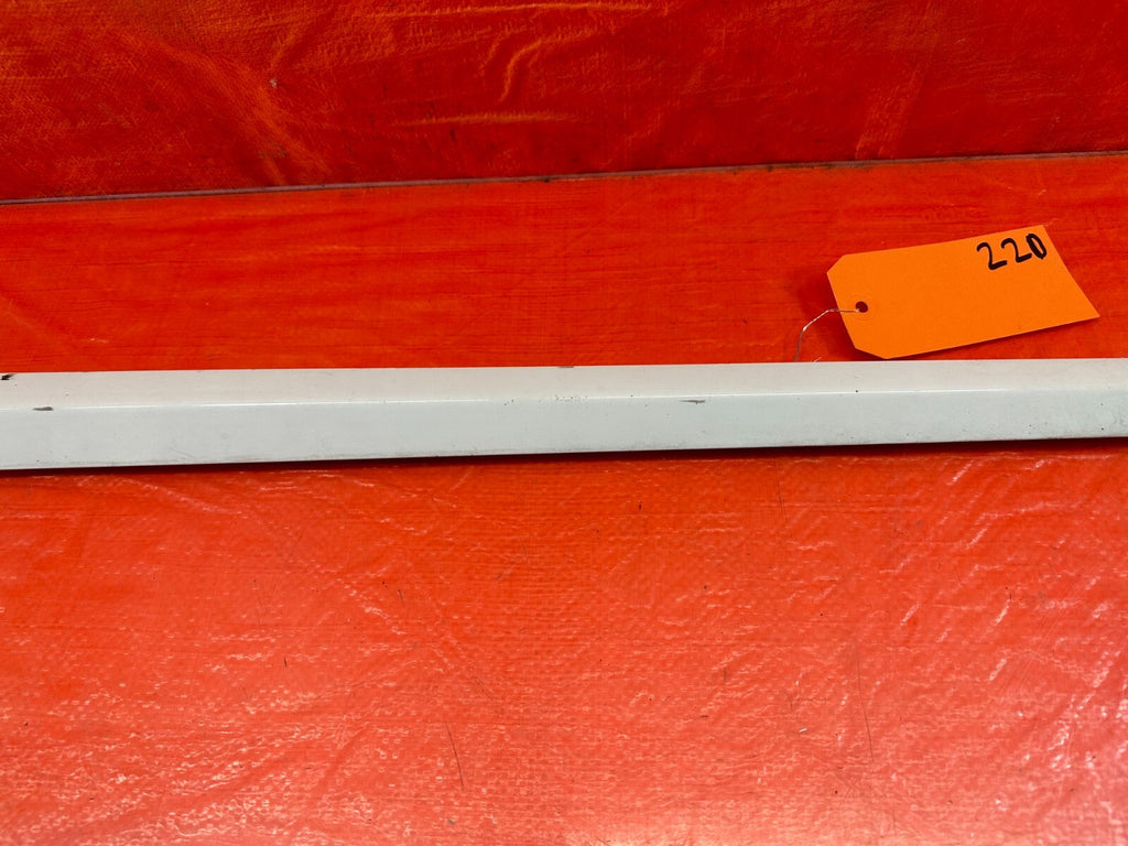 06 11 HONDA CIVIC SI 4D SEDAN   DOOR MOLDING IMPACT STRIP RIGHT FRONT OEM #2202