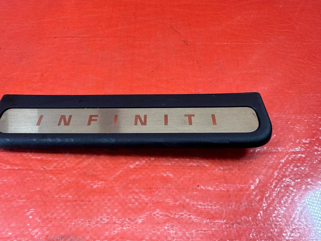 07 13 INFINITI G35 SEDAN REAR LEFT RIGHT FLOOR PILLAR DOOR SILL SCUFF PLATE 192 5