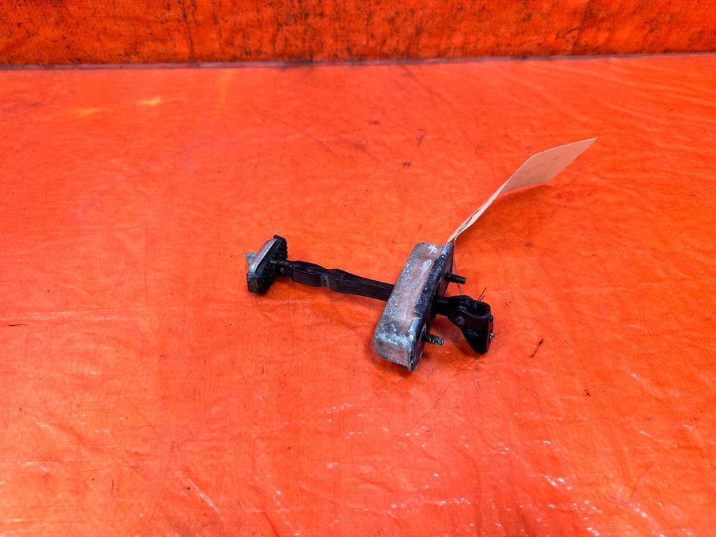 04 08 ACURA TSX RIGHT PASSENGER REAR DOOR CHECKER STOP STRAP OEM #3305