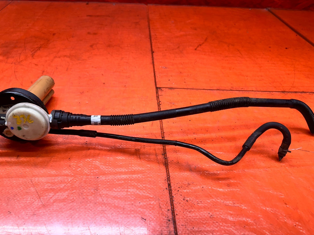 97 01 HONDA PRELUDE 2.2L FUEL GAS TANK EVAP VAPOR VENT TWO WAY VALVE OEM #3365