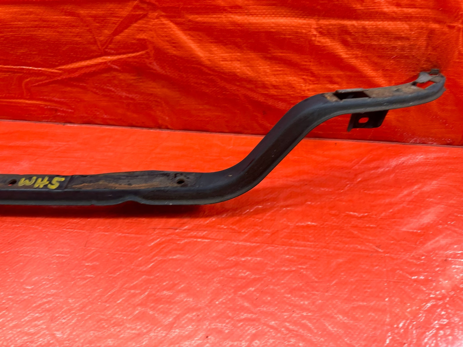 95 98 HONDA ODYSSEY   REAR BUMPER COVER MOUNTING BRACKET   OEM FACTORY #1935