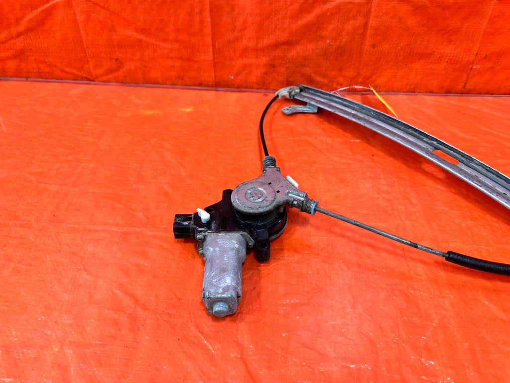 04 08 ACURA TSX   PASSENGER RIGHT FRONT   WINDOW REGULATOR W/ MOTOR   OEM #29110