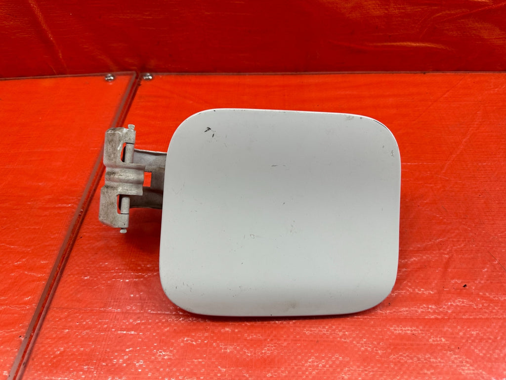 08 15 LANCER EVOLUTION X EVO 10   FUEL LID / GAS CAP COVER   WHITE   OEM #2060