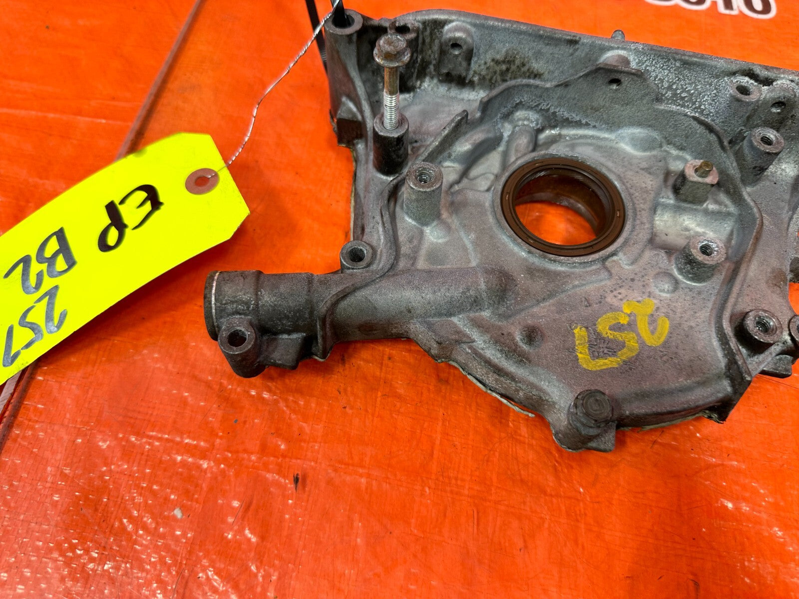 94 01 ACURA INTEGRA   GSR B18C1   OIL PUMP ASSEMBLY   OEM #2576
