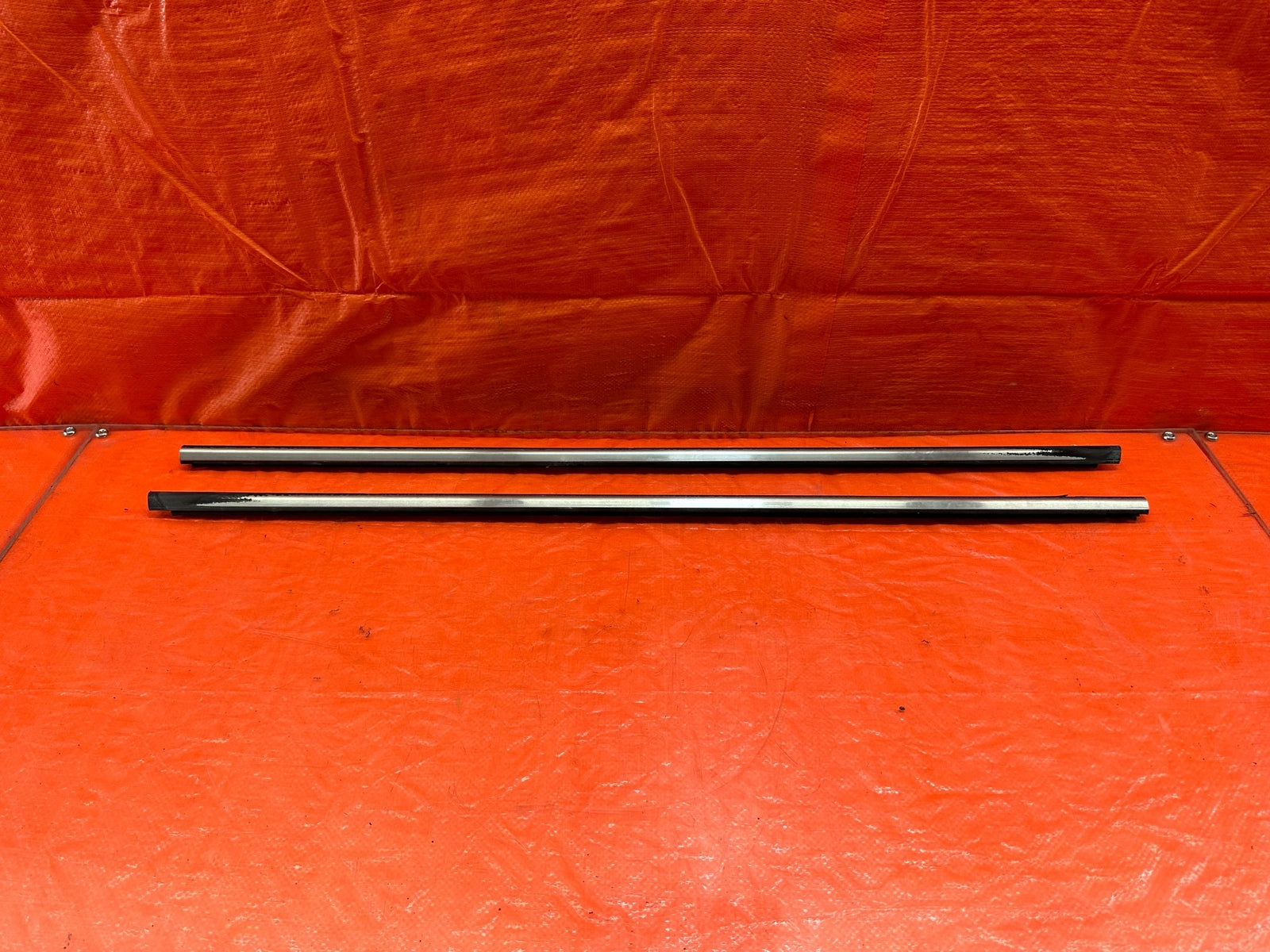 92 93 HONDA CIVIC COUPE & HATCH / EXTERIOR DOOR WINDOW GLASS TRIM SET LEFT RIGHT0