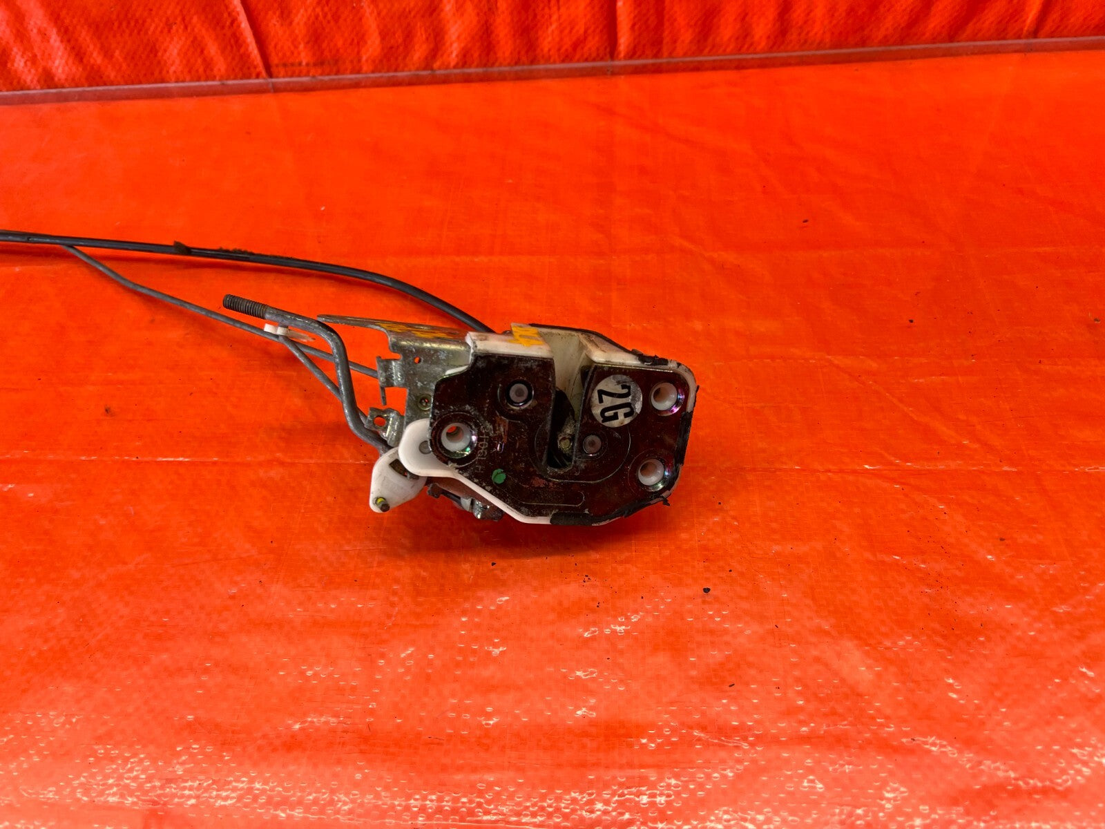 93 97 HONDA DEL SOL S   PASSENGER RIGHT FRONT DOOR LOCK ACTUATOR   NON POWER OEM4