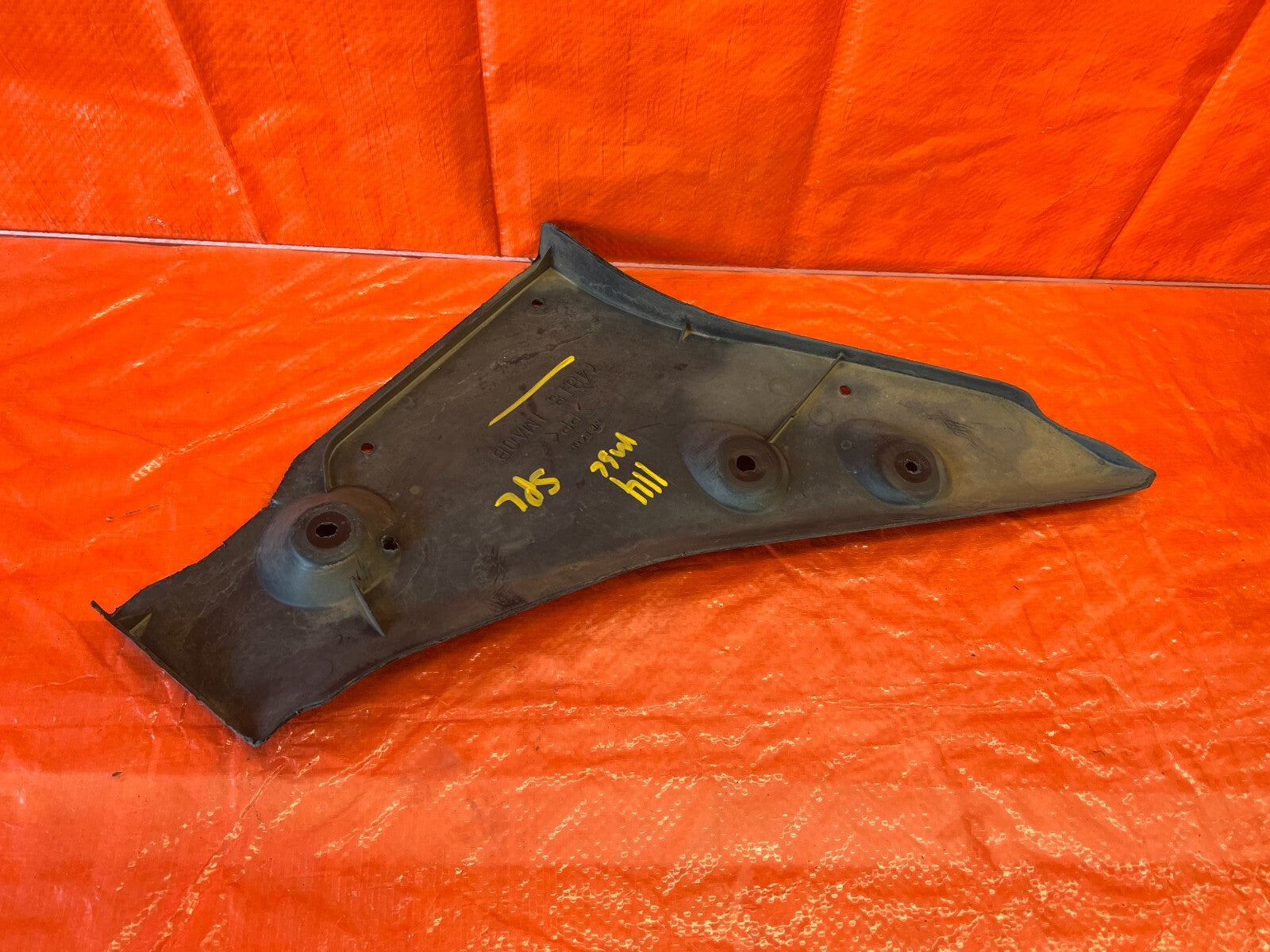 14 19 INFINITI Q50 REAR FLOOR TUNNEL COVER PASSENGER RIGHT SIDE 74818 1MA0B #1136