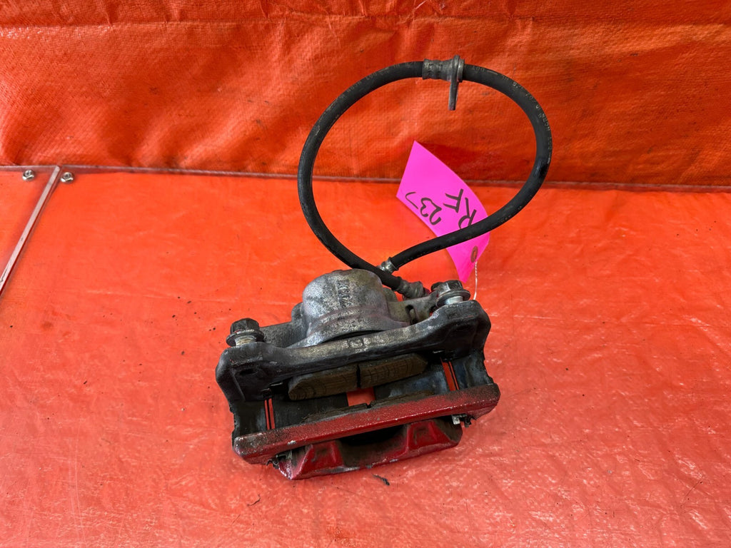 06 11 HONDA CIVIC SI   PASSENGER RIGHT FRONT   BRAKE CALIPER & BRACKET   OEM 2375