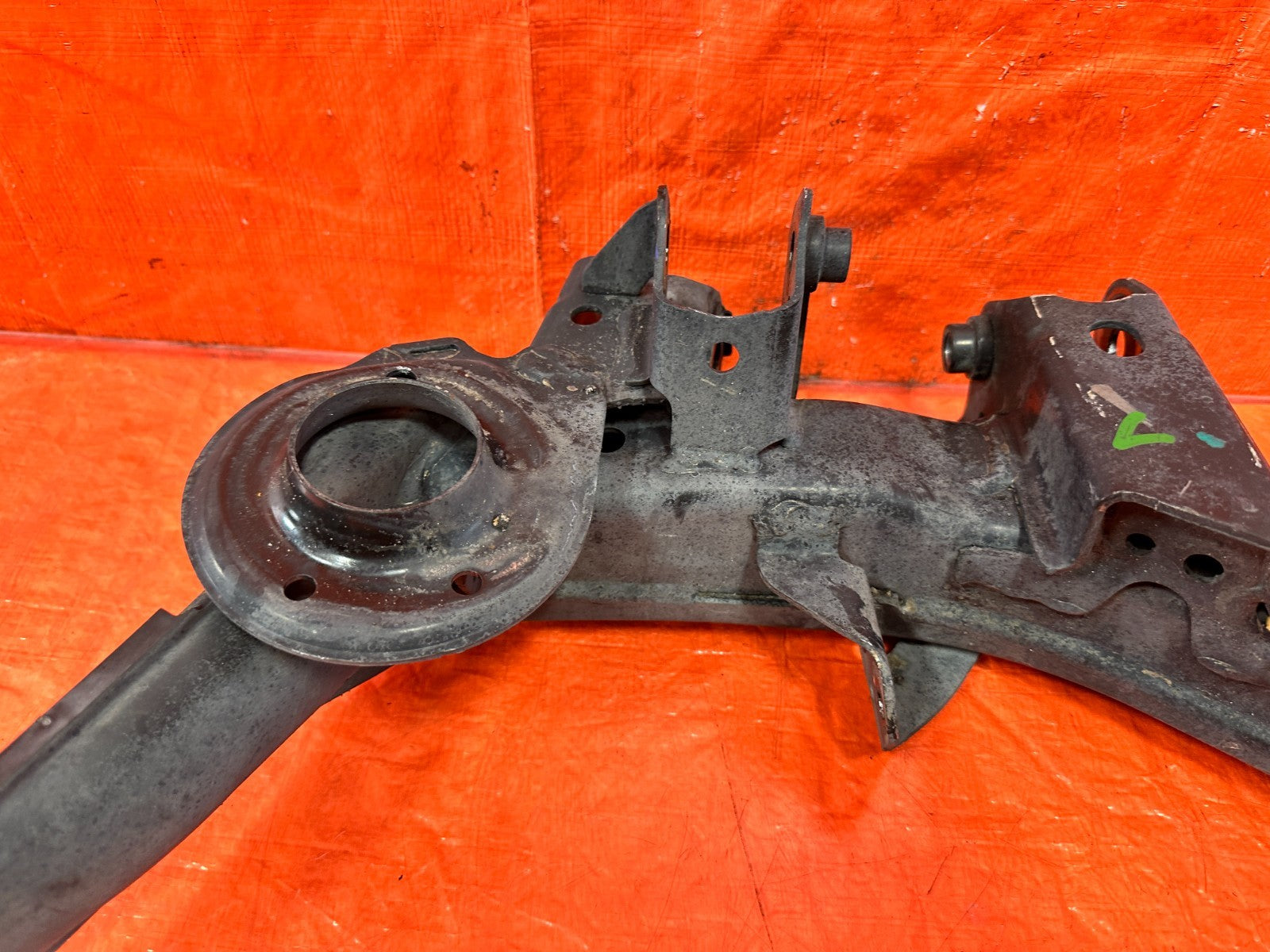 06 11 HONDA CIVIC SI   DRIVER LEFT REAR LOWER CONTROL TRAILING ARM   OEM #3004