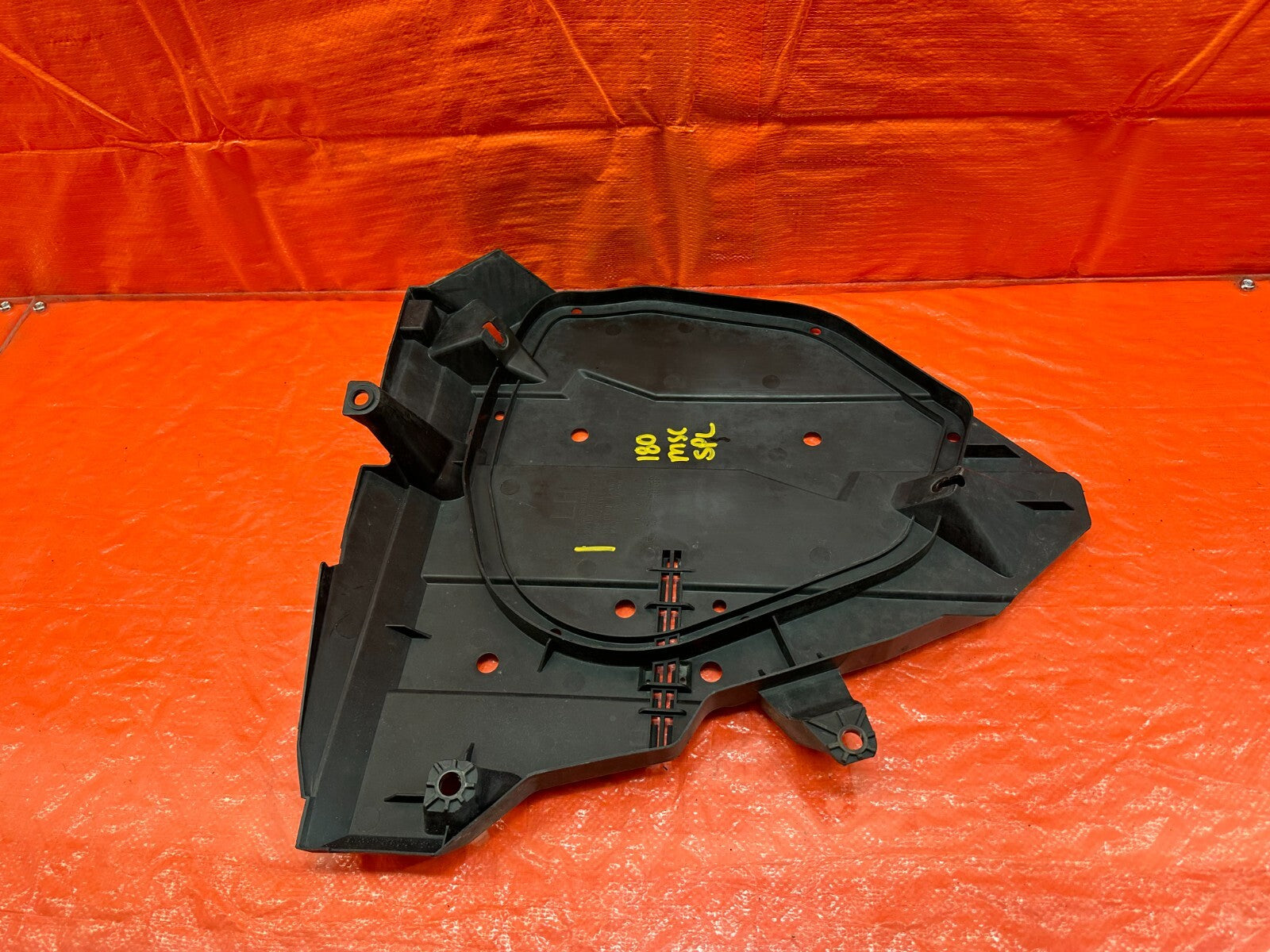 12 21 SUBARU WRX & STI  SEDAN   LEFT   SPLASH SHIELD LEFT PROTECTOR   OEM #1709