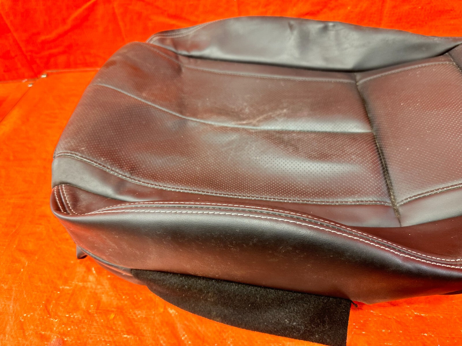17 20 INFINITI Q60   PASSENGER RIGHT FRONT LOWER SEAT SKIN LEATHER WRAP OEM 2898