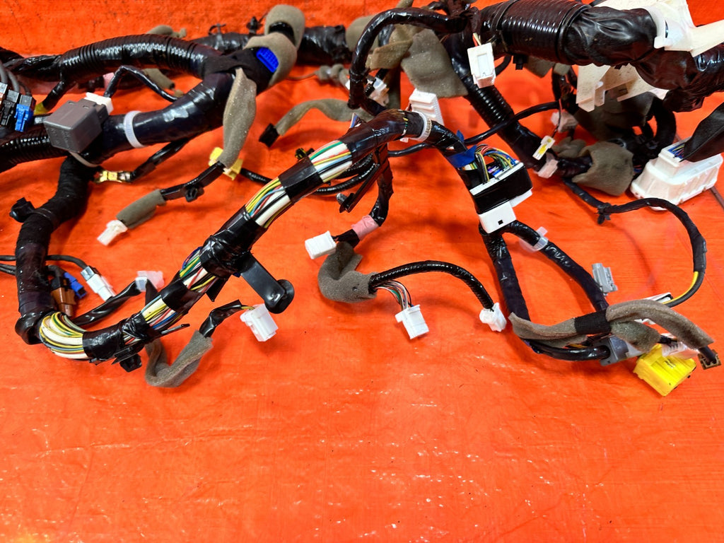 17 INFINITI Q50 RED SPORT 400 DASH BOARD CLUSTER WIRING HARNESS WIRE LOOM #3145