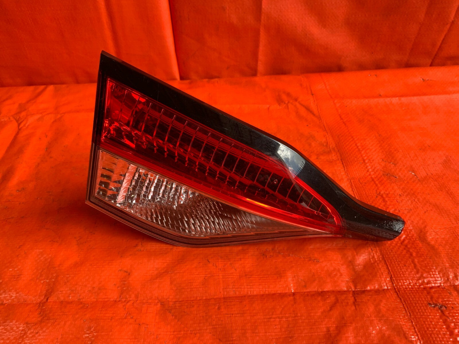 OEM 2019 2020 19 20 TOYOTA COROLLA DRIVER LEFT INNER TRUNK TAIL LIGHT LAMP0