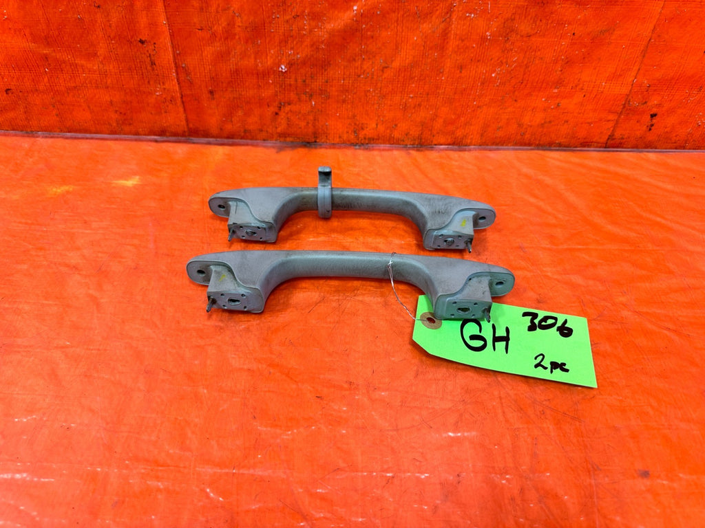 02 05 HONDA CIVIC SI EP3 HATCHBACK   INTERIOR GRAB HANDLE SET LEFT RIGHT OEM 3062