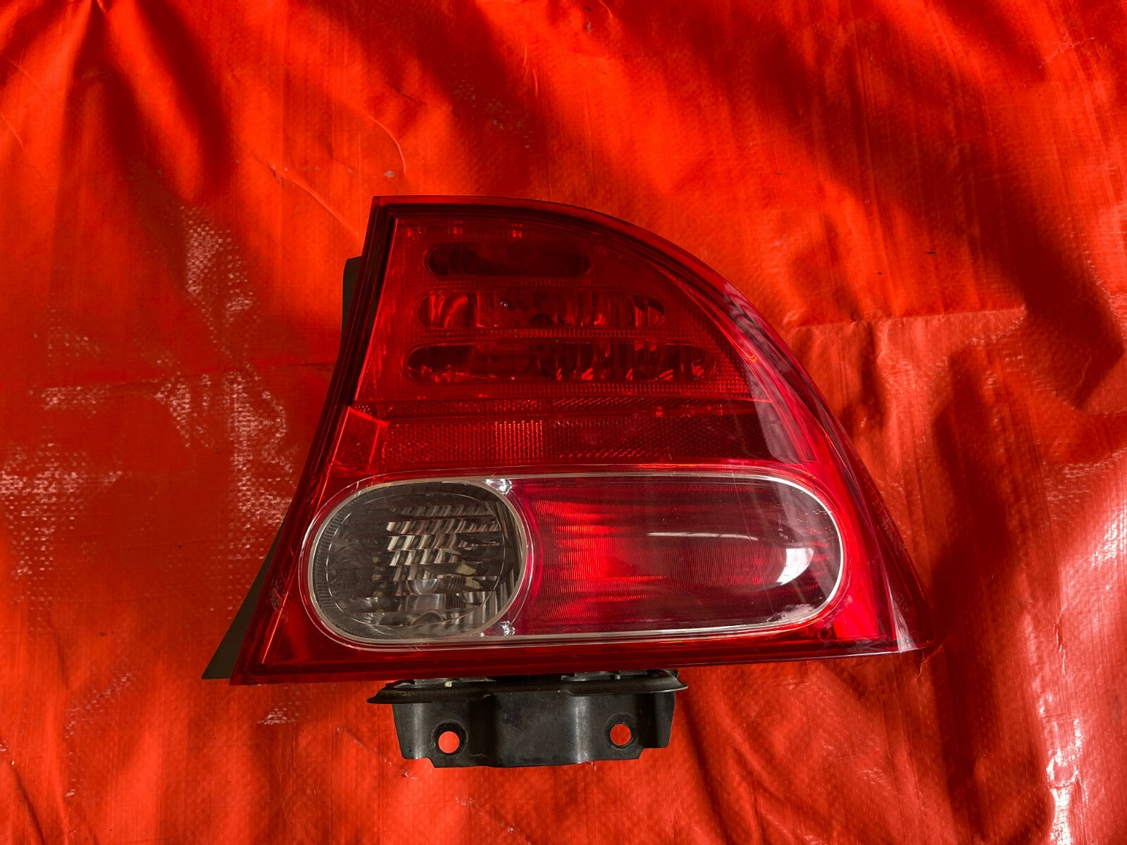 06 08 HONDA CIVIC   4 DOOR SEDAN   PASSENGER RIGHT OUTER TAIL LIGHT LAMP OEM OE0