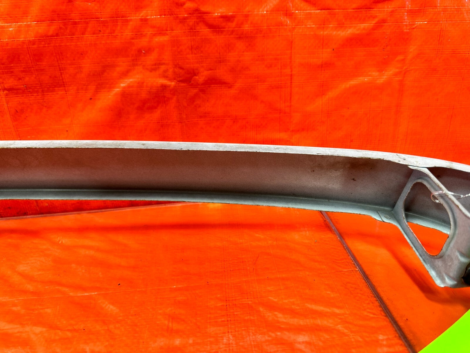 94 01 ACURA INTEGRA REAR BUMPER TAIL LIGHT LAMP GATE TRIM UPPER SKIRT PANEL #27416
