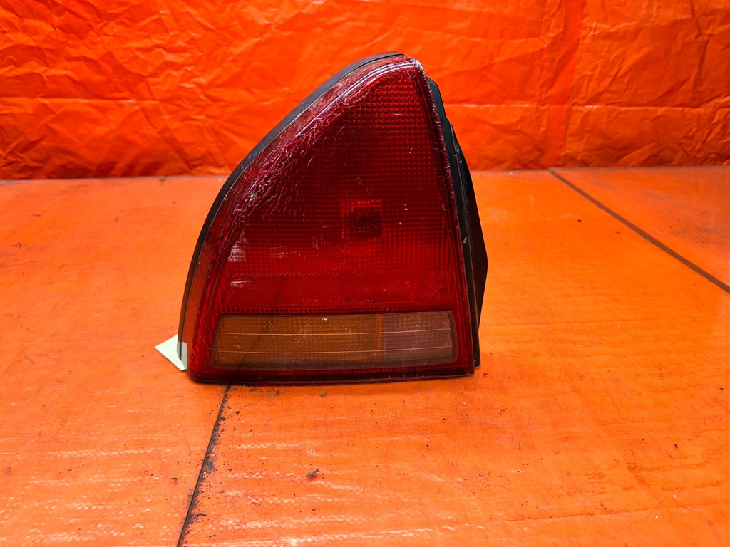 92 96 HONDA PRELUDE LEFT DRIVER TAIL LIGHT LAMP OEM #3320