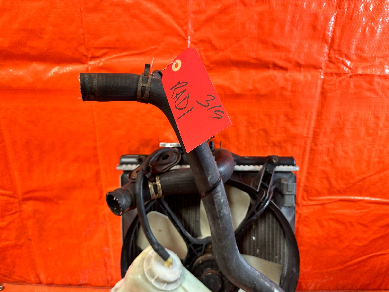96 00 HONDA CIVIC   RADIATOR   AUTO RANS   FULLY LOADED W/ FAN / HOSES OEM #3196