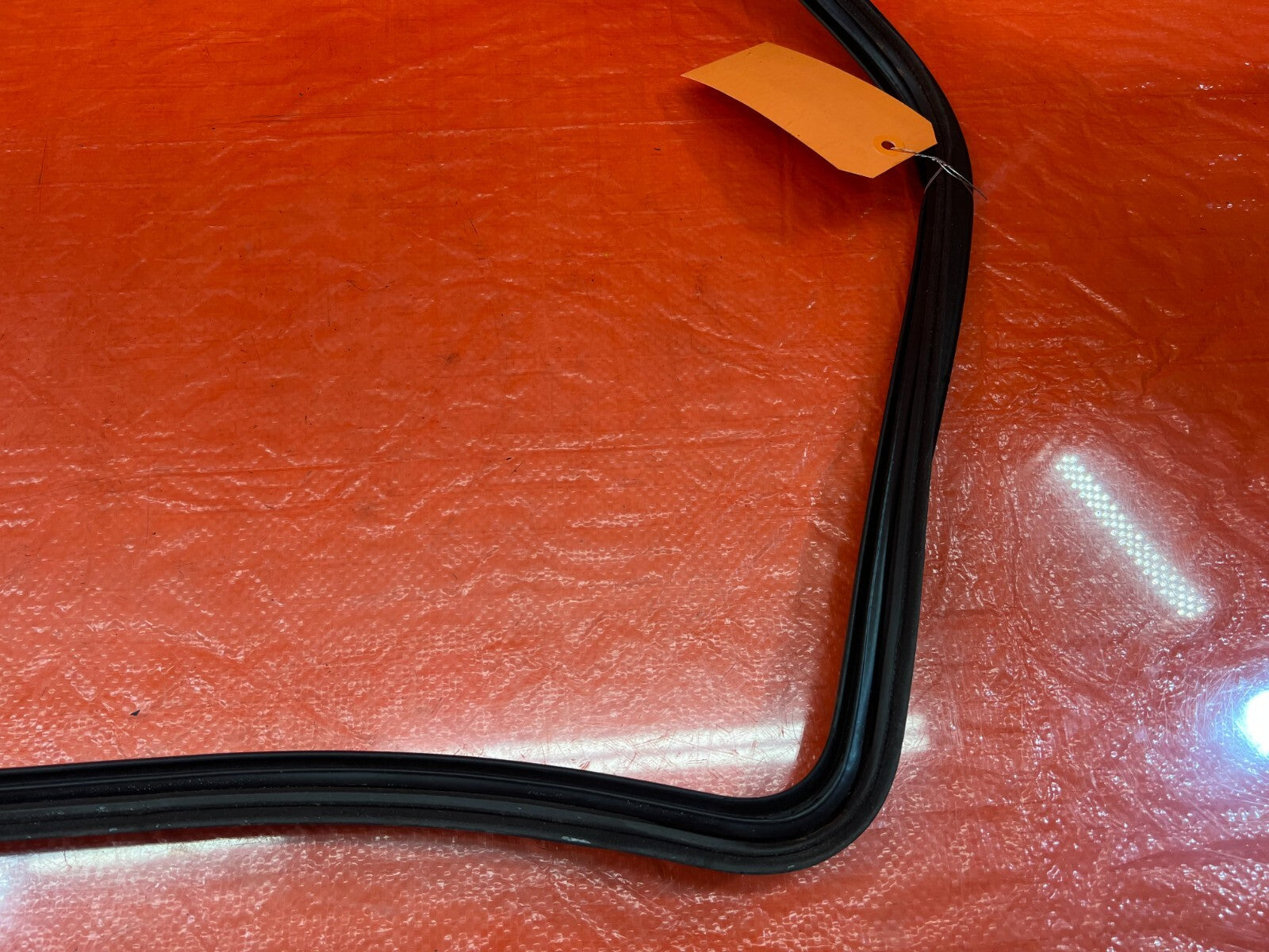 04 08 ACURA TSX   LEFT REAR   DOOR TO CHASSIS WEATHER STRIP OPEN TRIM OEM #20516
