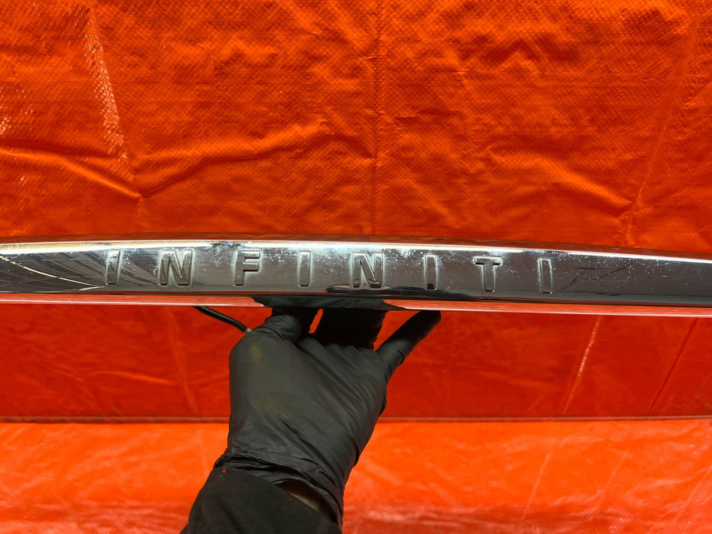 14 17 INFINITI Q50   REAR TRUNK SPOILER FINISH TRIM MOLDING W/O CAMERA OEM #1054