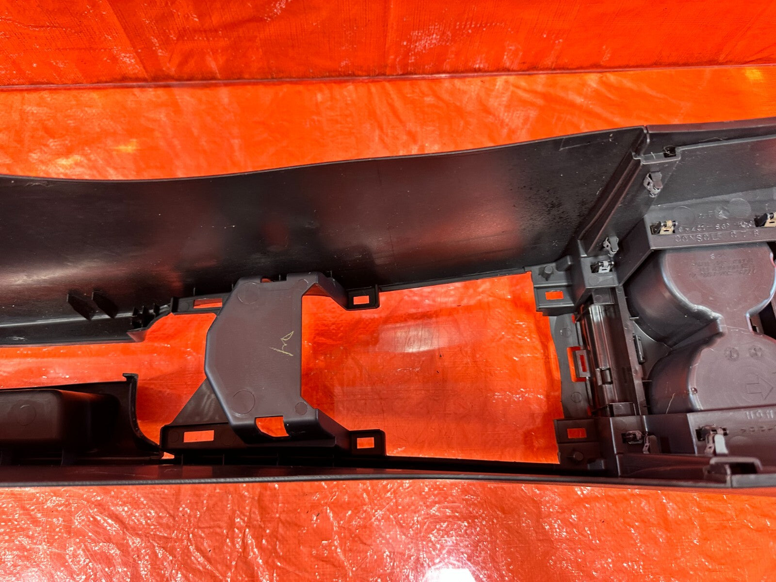 02 06 ACURA RSX   ARM REST CENTER CONSOLE ASSEMBLY   BLACK   OEM #27121
