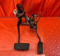94 01 ACURA INTEGRA   AUTOMATIC TRANSMISSION MODEL   GAS AND BRAKE PEDAL OEM 1190