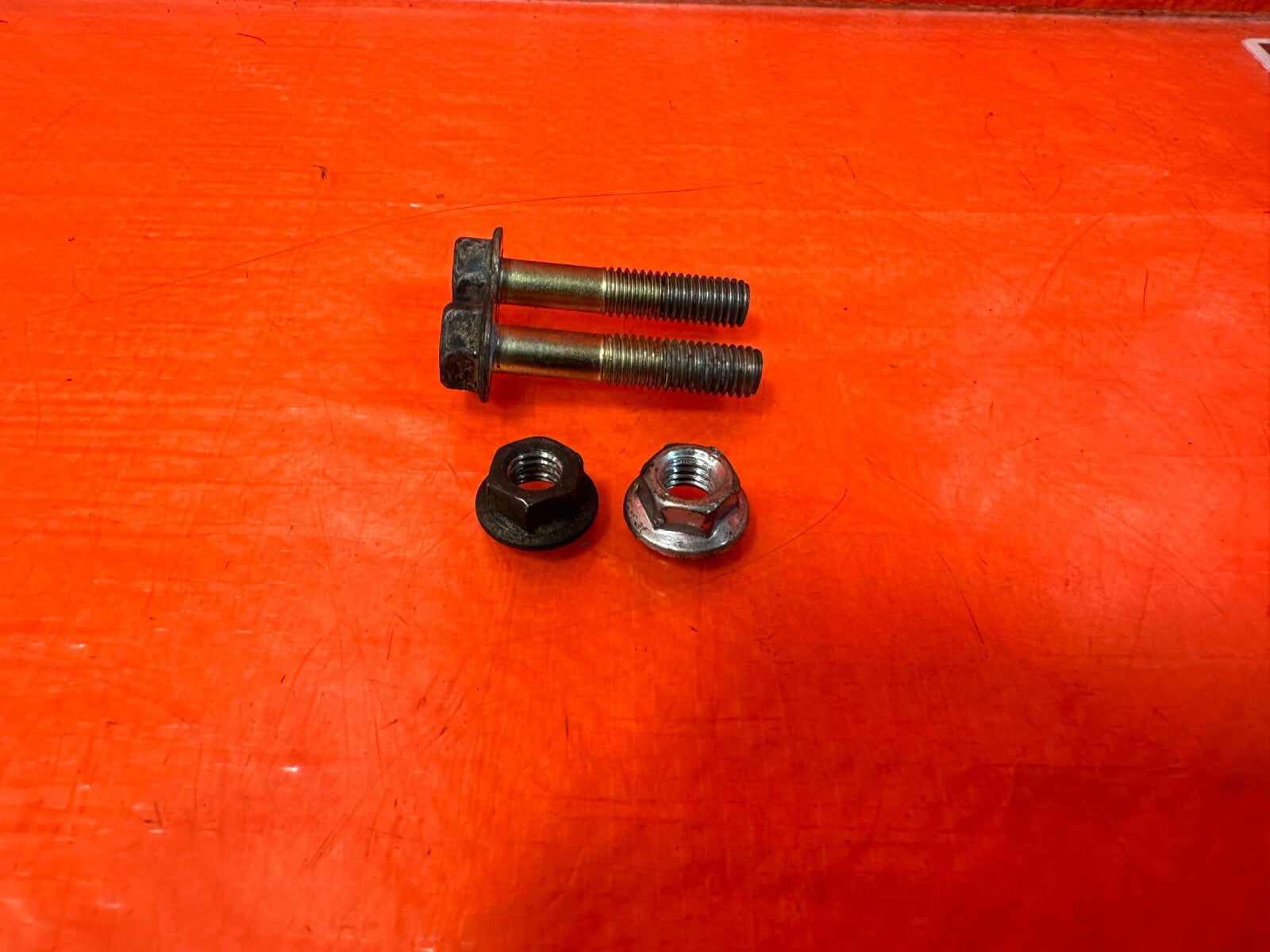 94 01 ACURA INTEGRA   B16 B17 B18 B20   THROTTLE BODY BOLTS   OEM FACTORY #2534