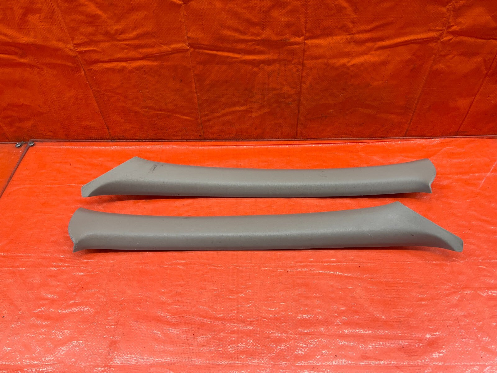 94 01 INTEGRA SEDAN A PILLAR TRIM SET   LEFT RIGHT A PILLARS   OEM FACTORY #1610