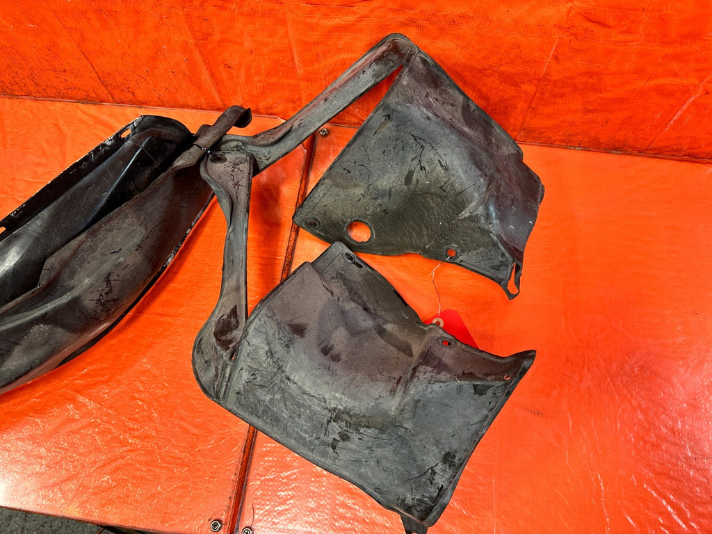 90 91 HONDA CIVIC HATCHBACK FENDER LINERS LEFT AND RIGHT OEM FACTORY 3257