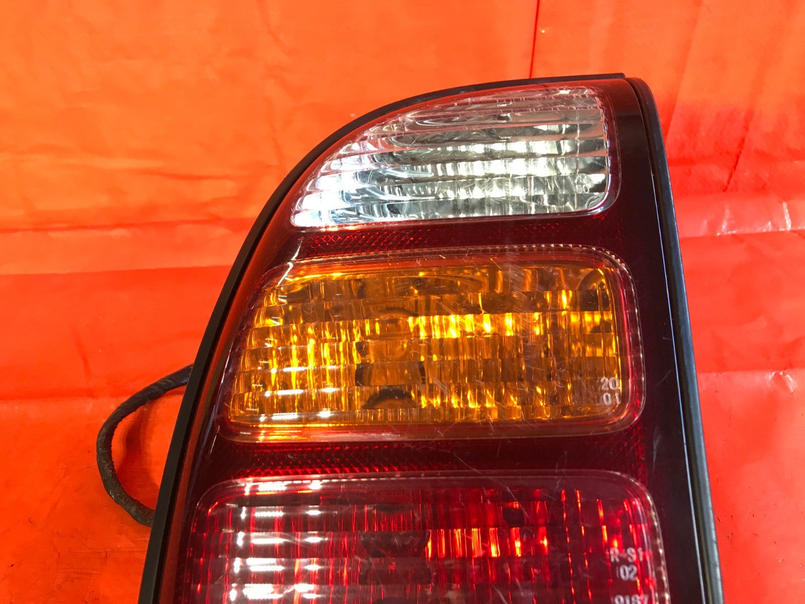 OEM 2004 04 TOYOTA RAV4 RAV 4 DRIVER LEFT TAIL LIGHT LAMP L LH3