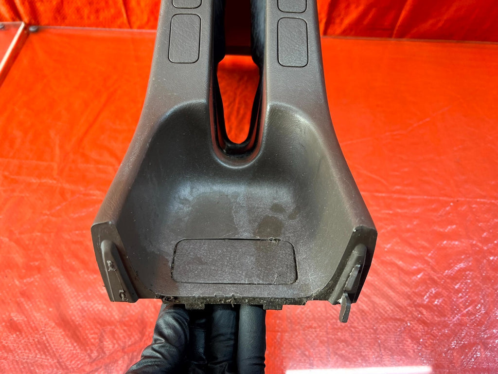 94 01 ACURA INTEGRA   ARM REST / CENTER CONSOLE STORAGE COMPARTMENT TAN OEM #1643