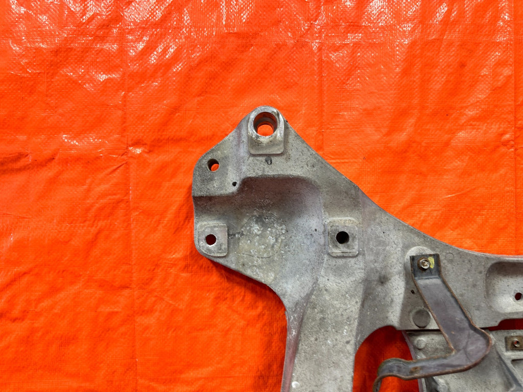 08 15 INFINITI G37 COUPE & CONVERTIBLE FRONT SUBFRAME CROSSMEMBER K FRAME   3289