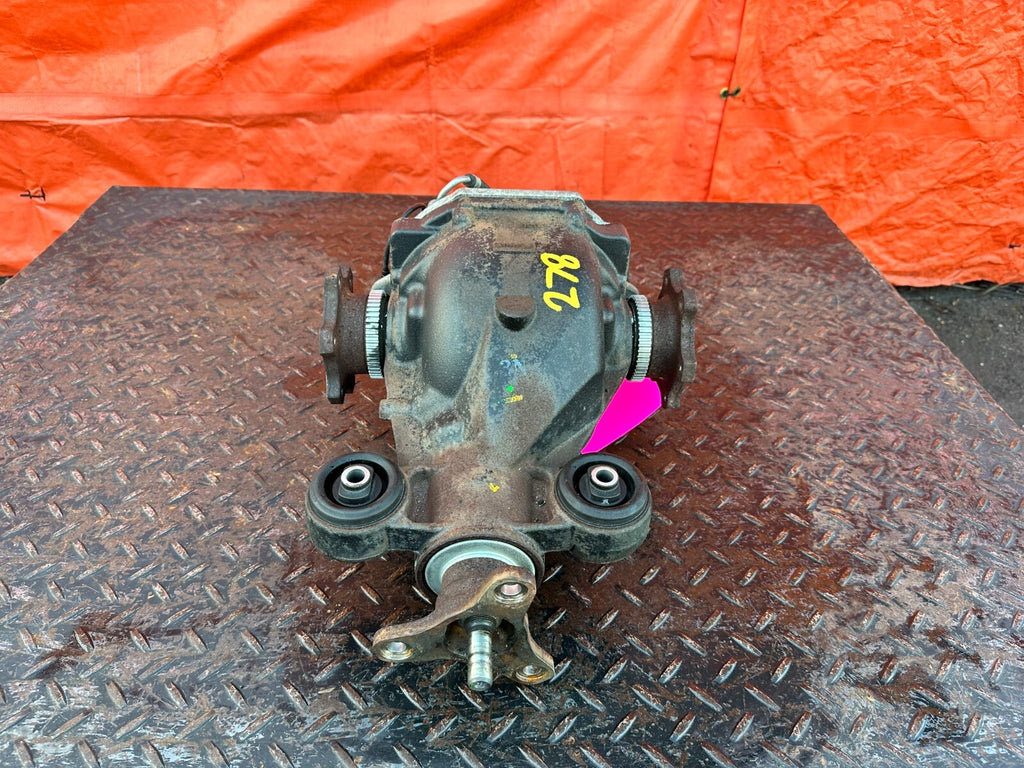 10 13 INFINITI G37 CONVERTIBLE   AUTOMATIC DIFFERENTIAL CARRIER PUMPKIN OEM #2782