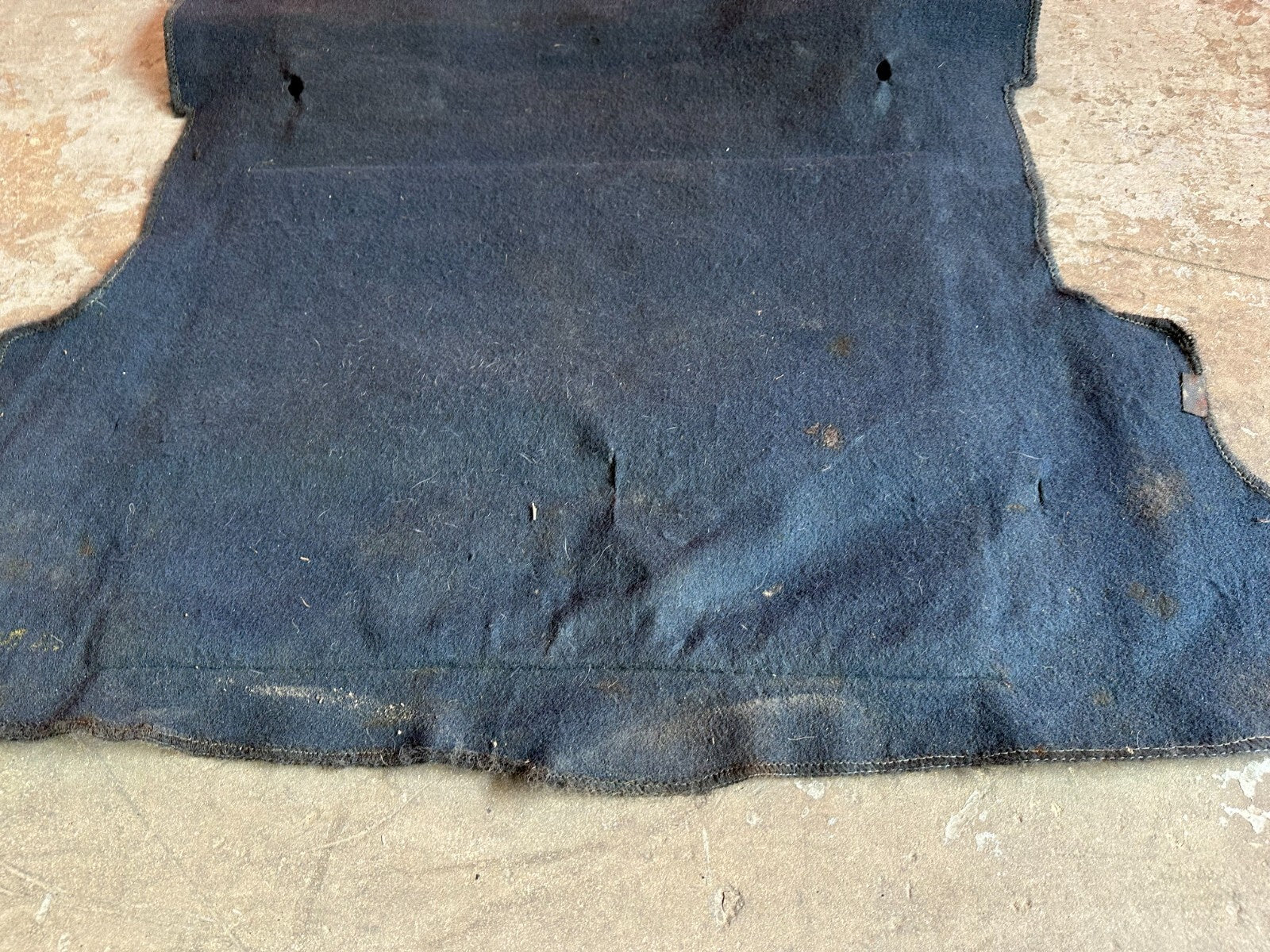 88 89 HONDA CRX DX   TRUNK CARPET W/ TAIL GATE LINER REAR CARPET TRIM   OEM #2432