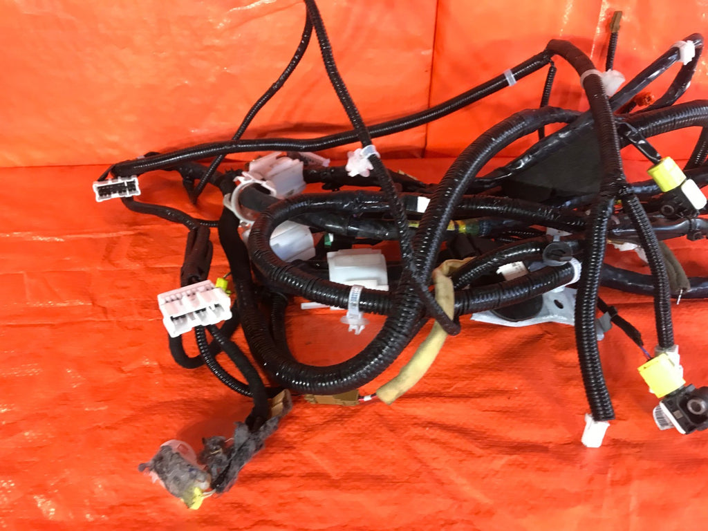 OEM 2017 17 INFINITI Q60   CHASSIS BODY HARNESS   PART # 24014 5CH1C1