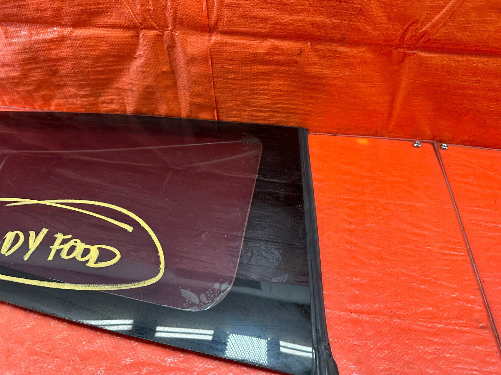 02 05 HONDA CIVIC SI EP3 HATCH  RIGHT REAR 1/4 QUARTER GLASS WINDOW OEM EP3 #2302