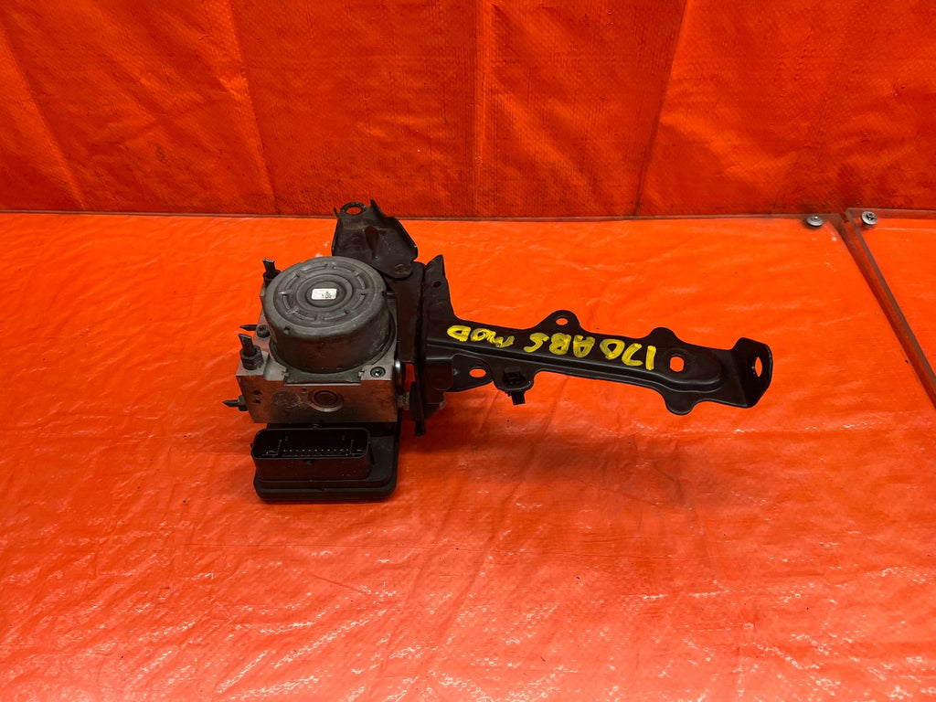 2016 SUBARU WRX STI   ABS PUMP ANTI SKID LOCK ACTUATOR VSA MODULATOR   OEM #1709