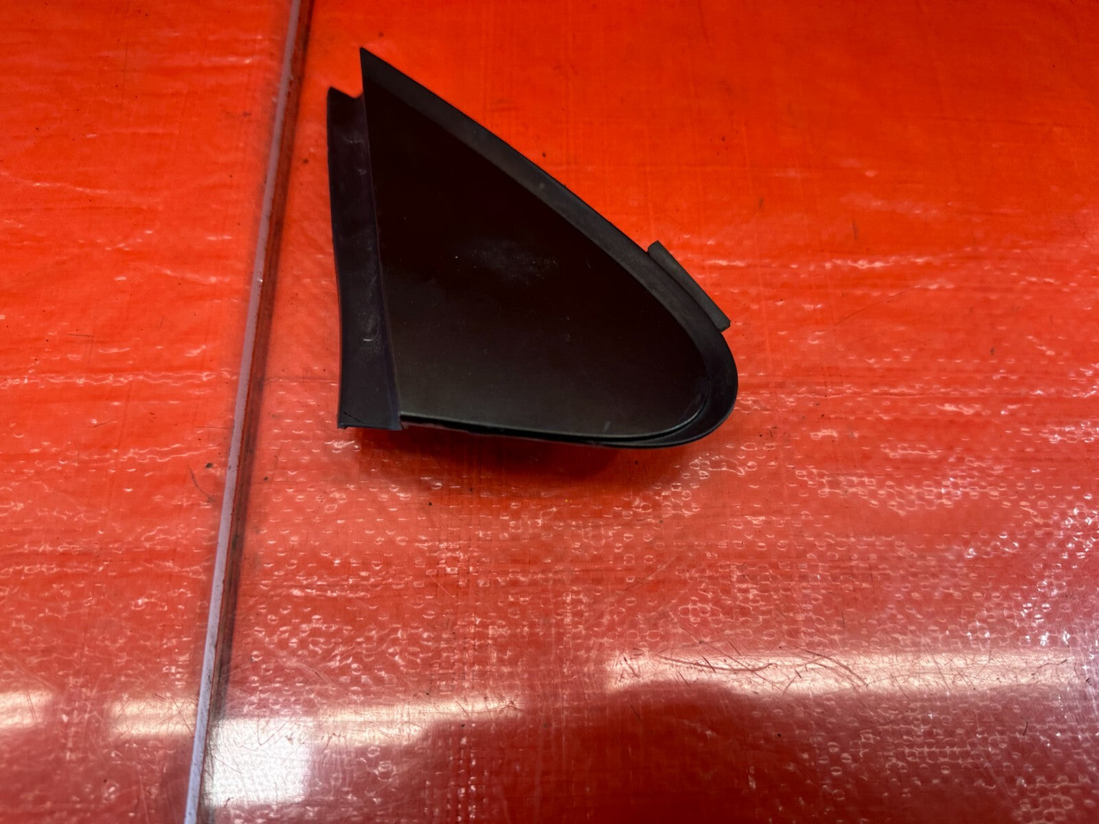 02 05 HONDA CIVIC SI EP3 HATCHBACK RIGHT EXTERIOR MIRROR TRIM COVER PLASTIC #2164