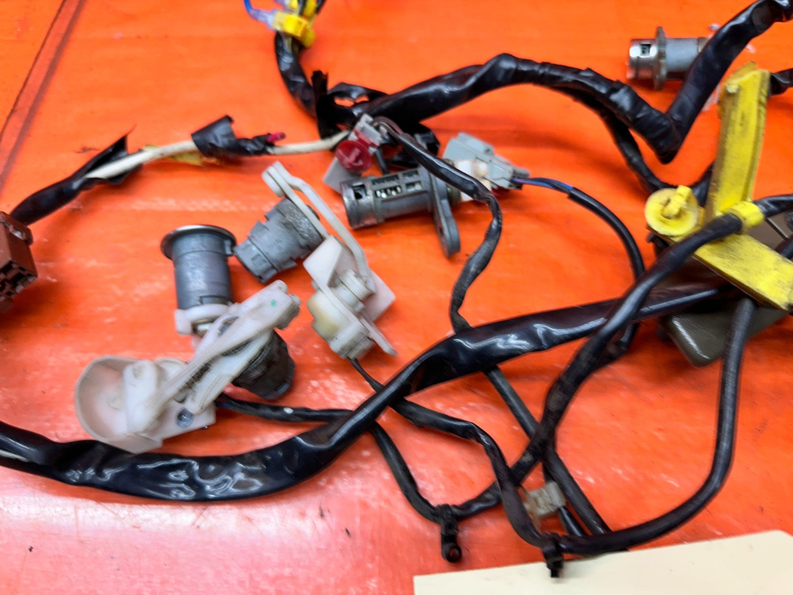 94-01 ACURA INTEGRA 4D AUTO IGNITION SWITCH KEY CYLINDER SET ALL LOCKS OEM #34110