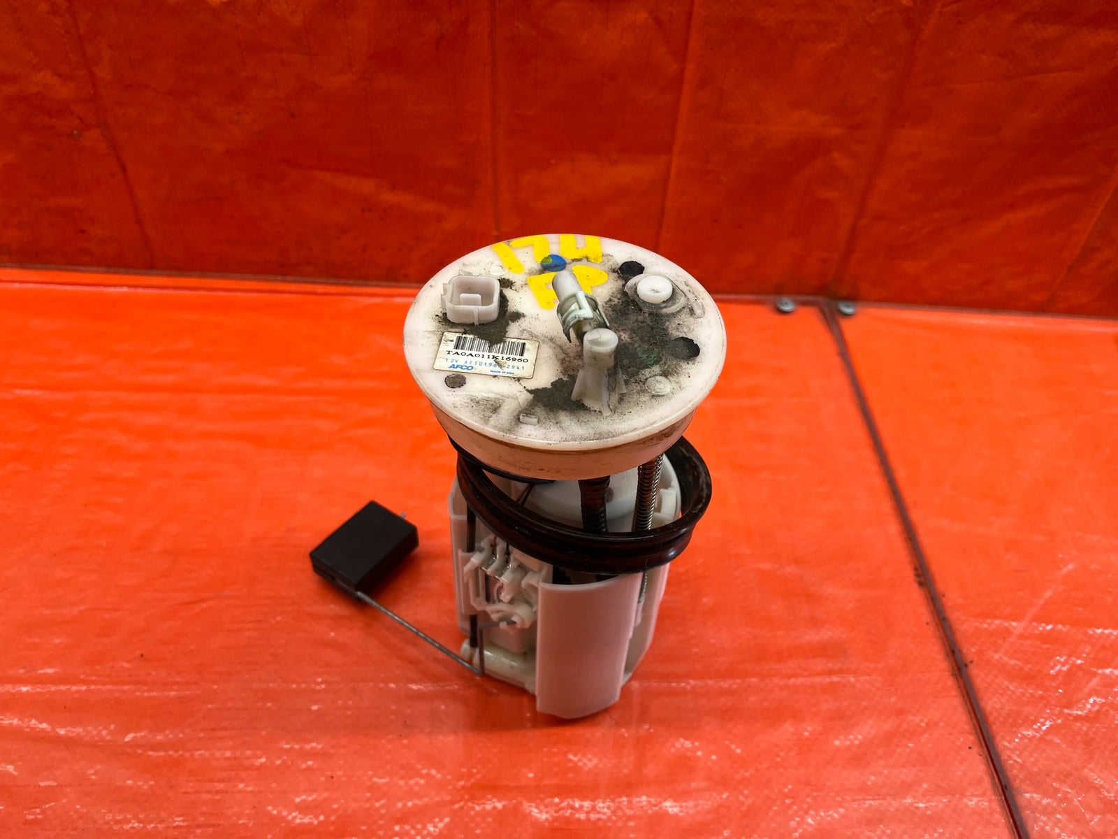08 12 HONDA ACCORD   GASOLINE GAS FUEL PUMP SENDING UNIT W/ HOUSING   OEM #1740