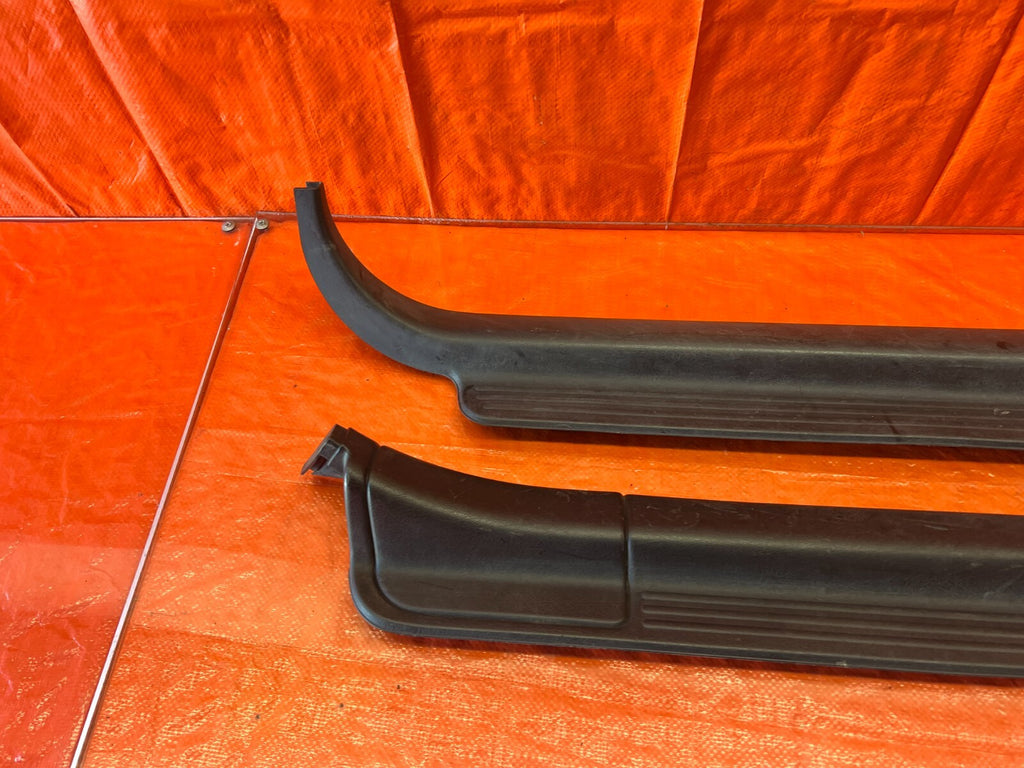 93 97 HONDA DEL SOL   FLOOR PILLAR SCUFF PLATE SET LEFT & RIGHT   OEM #14610