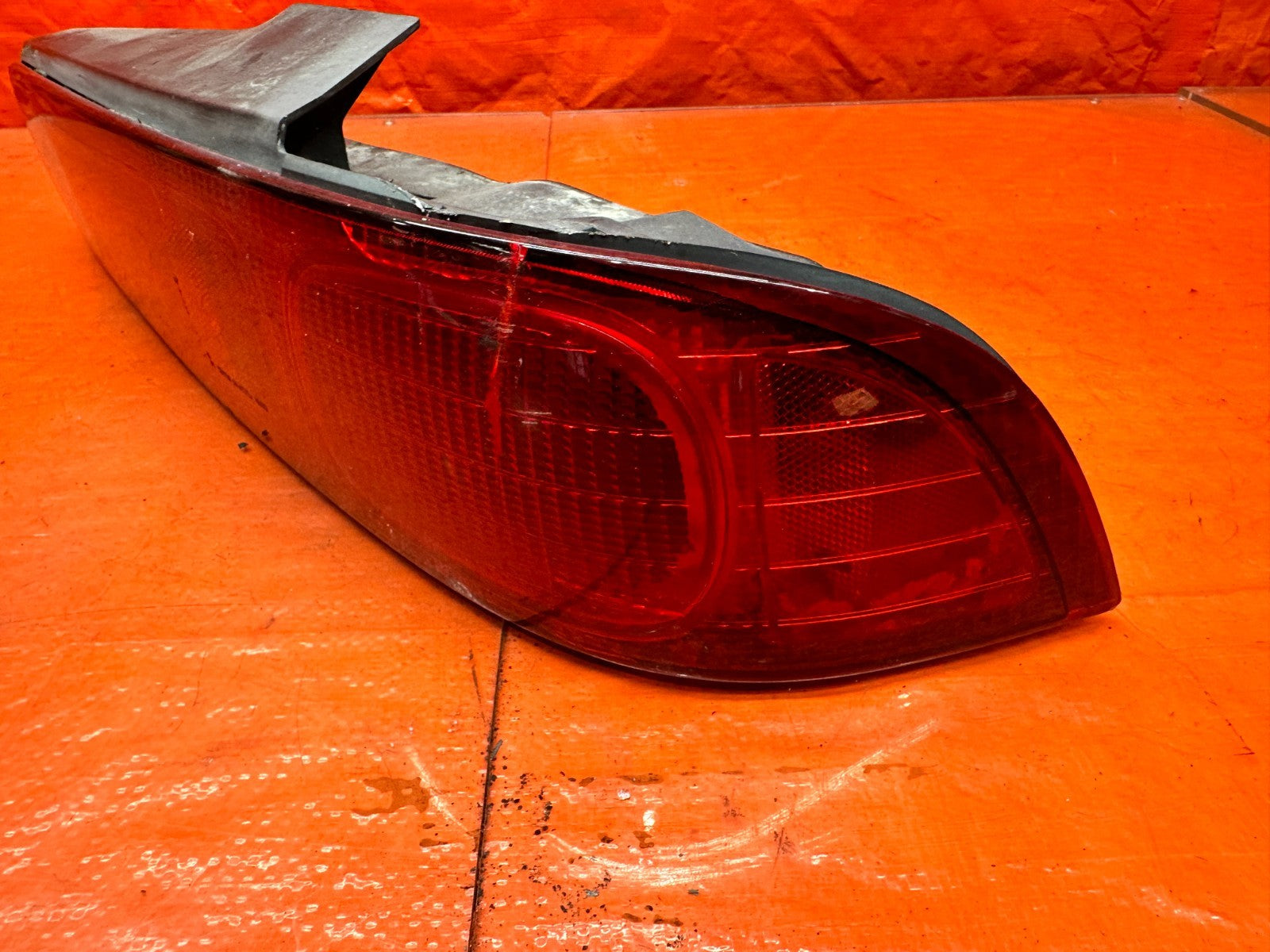 98 01 ACURA INTEGRA 2D RIGHT PASSENGER REAR TAIL LIGHT LAMP OEM #3317