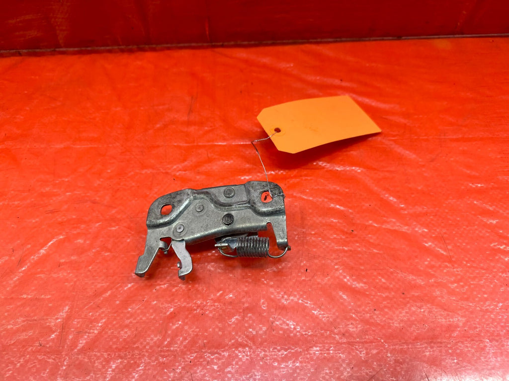 08 15 LANCER EVOLUTION X EVO 10   HOOD LATCH LOCKING MECHANISM LOCK   OEM #2175