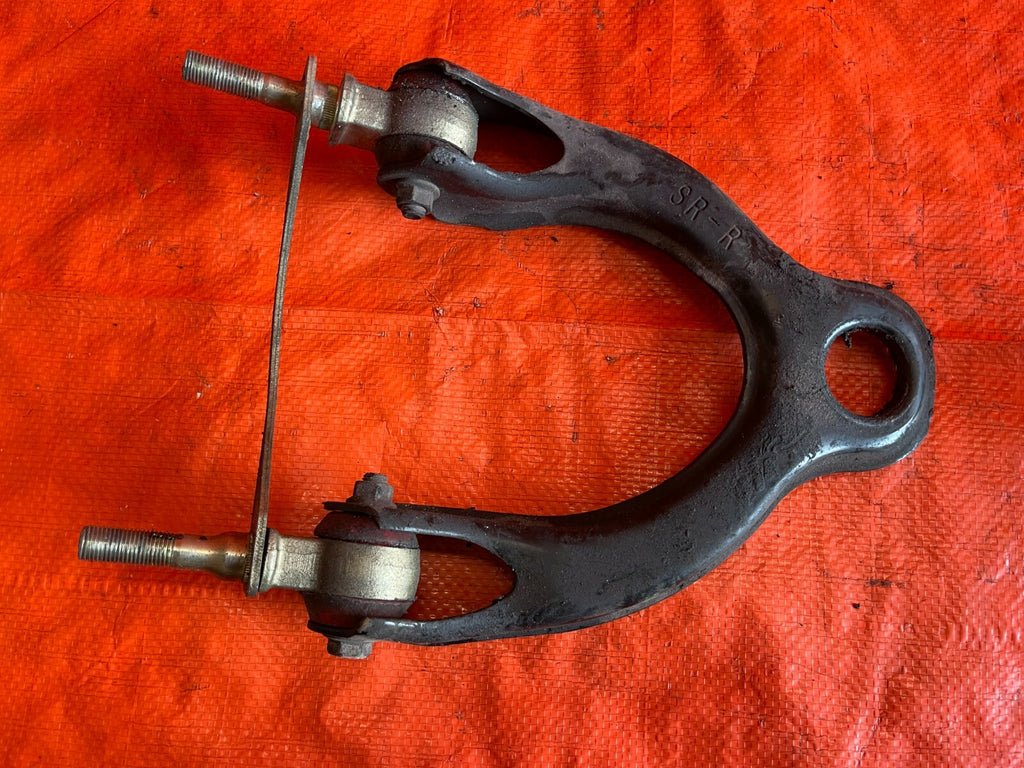 94 01 ACURA INTEGRA   FRONT   UPPER CONTROL ARM SET LEFT RIGHT W/ POLY BUSHINGS5