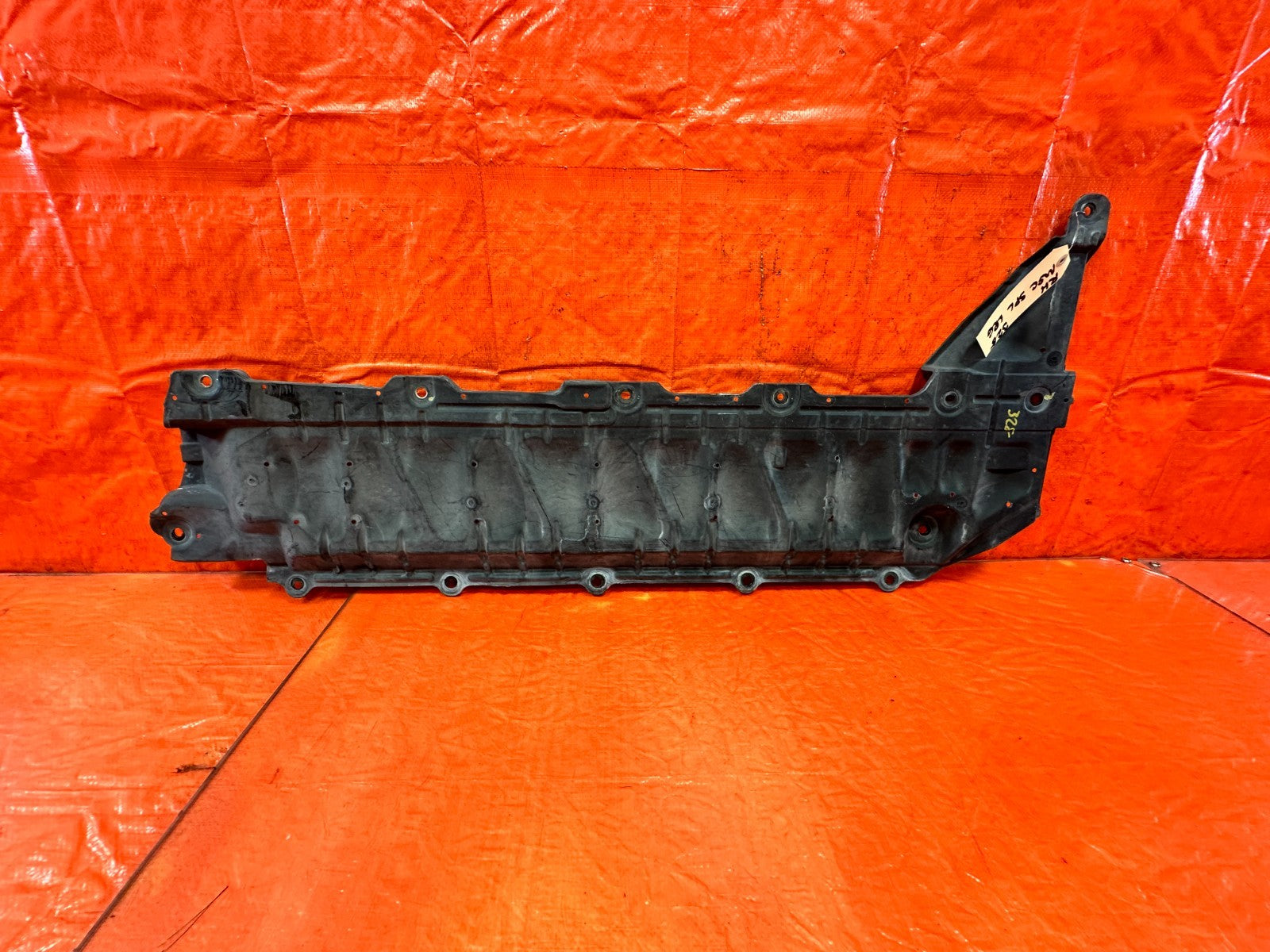 08 15 INFINITI G37 & Q60   RIGHT REAR FLOOR COVER PANEL # 74814 JK000   OEM 32810
