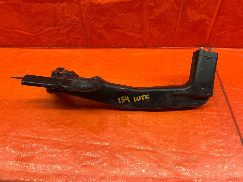 90 91 ACURA INTEGRA   AIRFLOW INTAKE ARM TUBE ELBOW   OEM FACTORY #1545